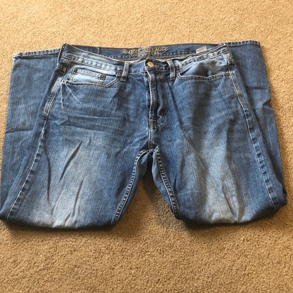 VGUC American Eagle jeans